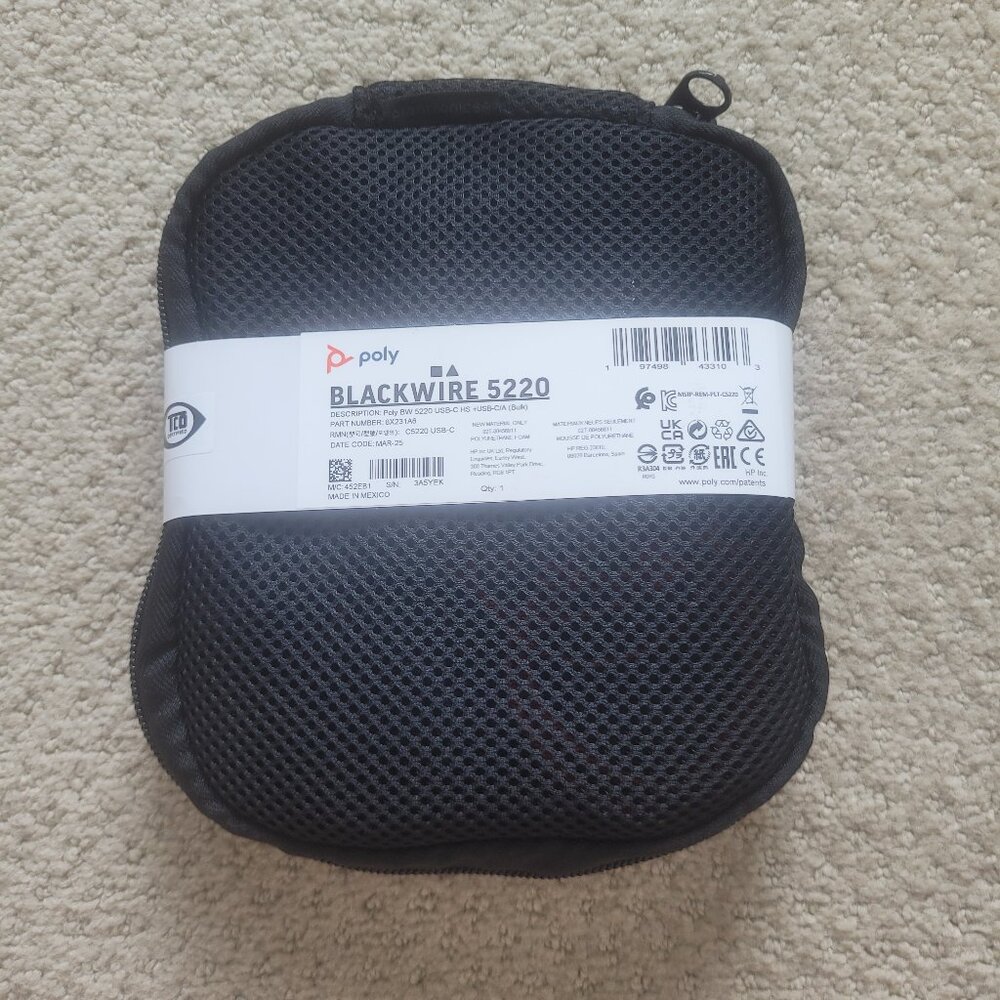 NWT Unopened Poly Blackwire Model C5220 Corded Headset USB 8X231A6